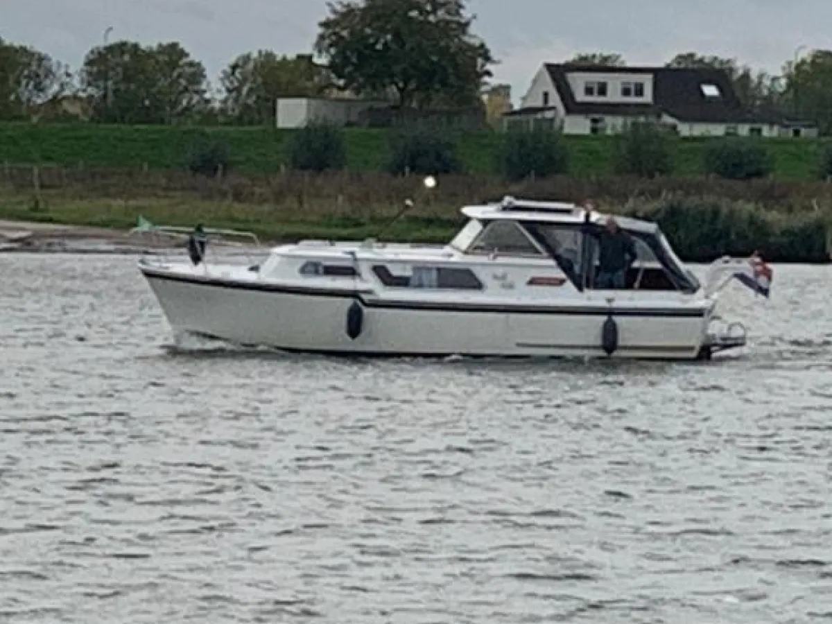 Polyester Motorboat Argo 30