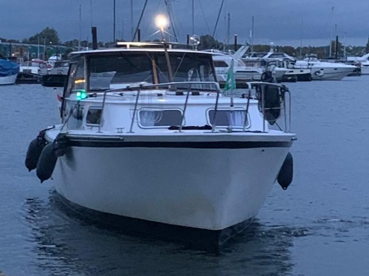 Polyester Motorboat Argo 30