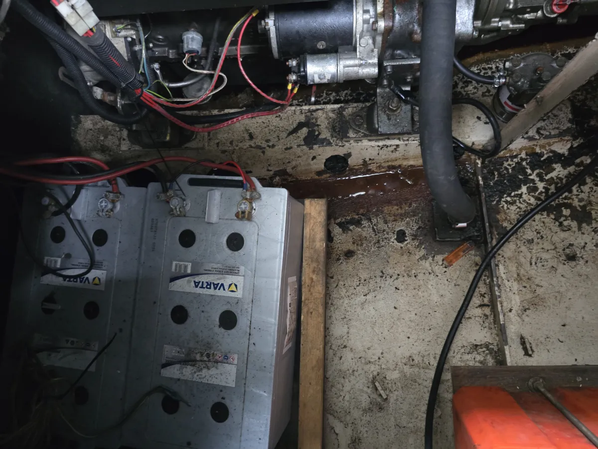 Staal Motorboot Motorboat 1100