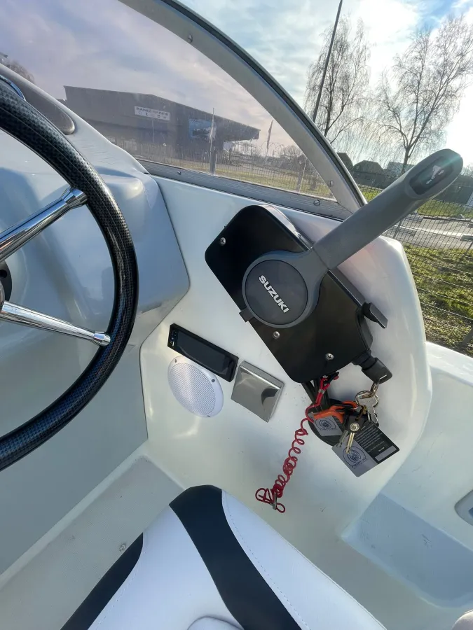 Polyester Sloop Galia Galeon 560 cruiser