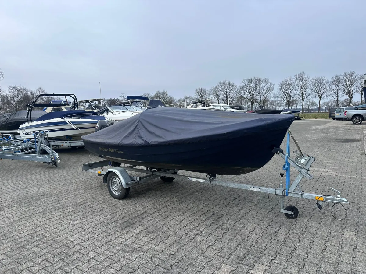 Polyester Barque Timeless 460 Classic