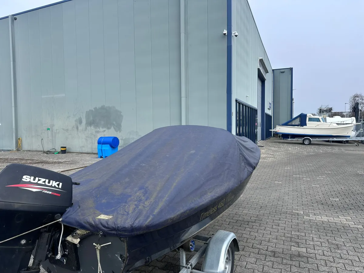 Polyester Barque Timeless 460 Classic