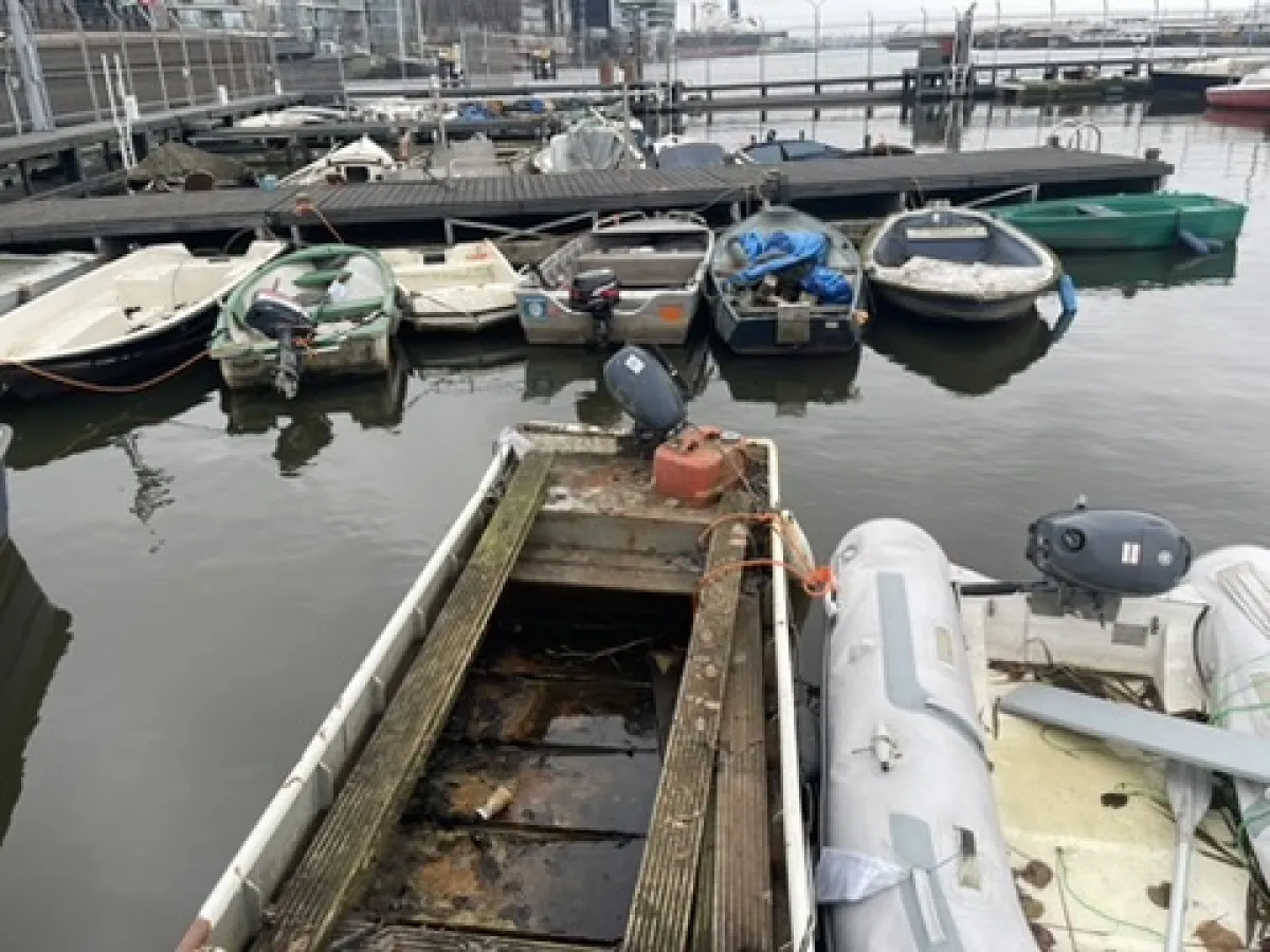 Steel Budgetboat Vlet 380