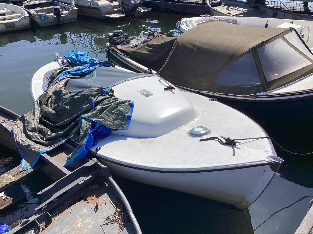 Polyester Budgetboat Sloep 500