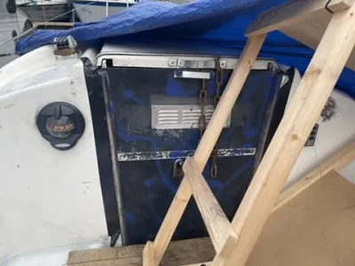 Polyester Budgetboat Cabin sailboat 700 Photo 3