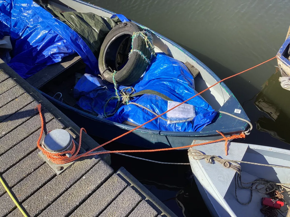 Steel Budgetboat Vlet 350