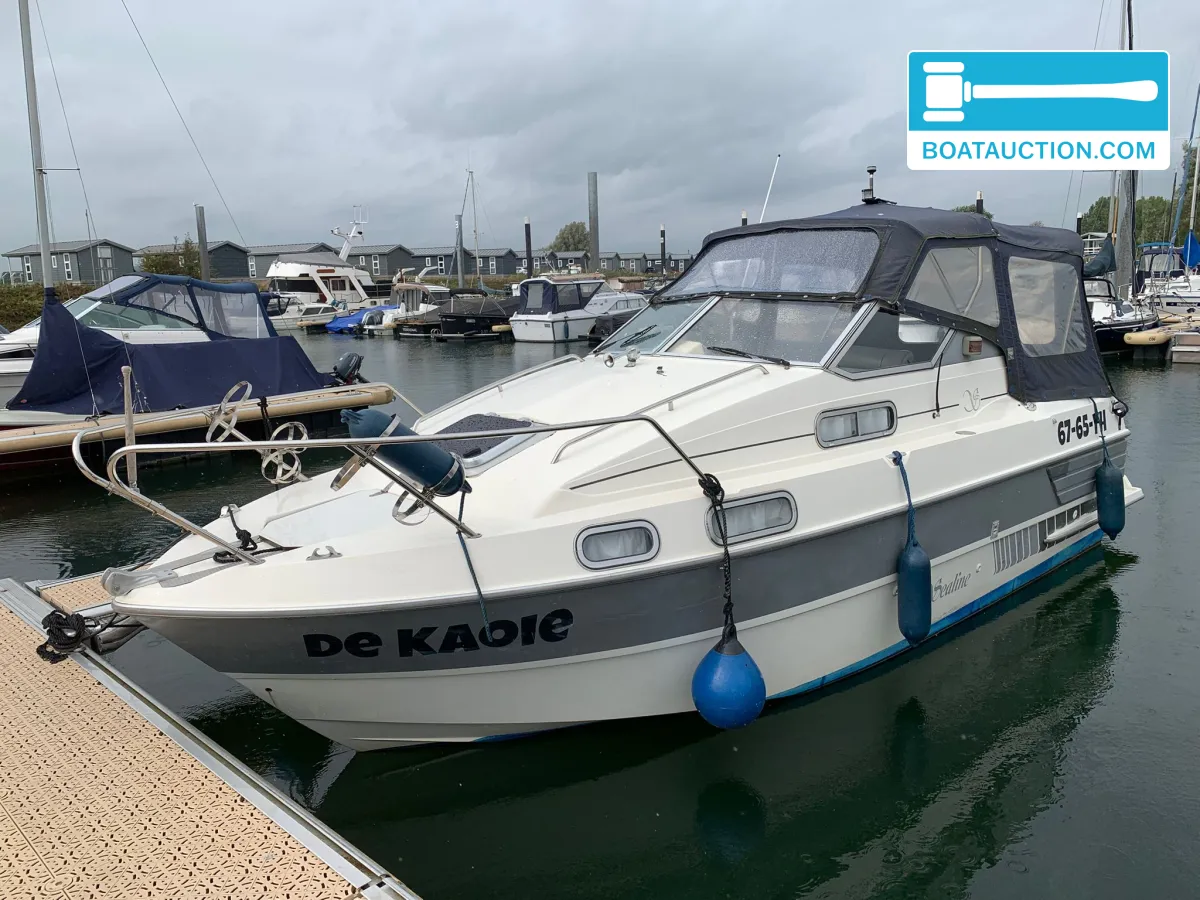 Thumbnail - Sealine 215