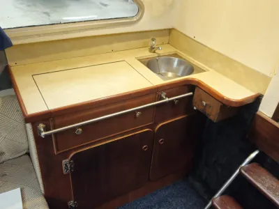 Polyester Motorboat Fairline 21 Weekender Photo 47