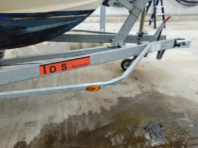 Polyester Motorboat Fairline 21 Weekender Photo 77