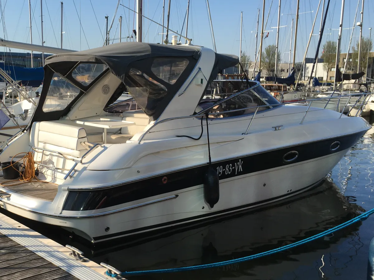 Polyester Motorboat Bavaria 32