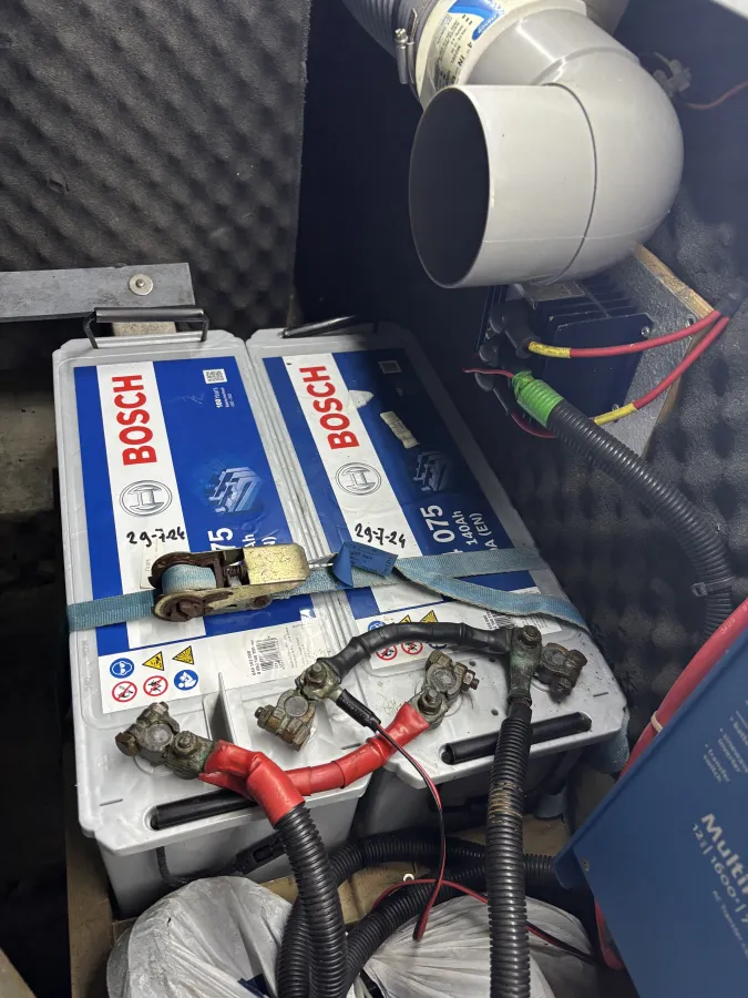 Polyester Motorboot Princess 360 Flybridge