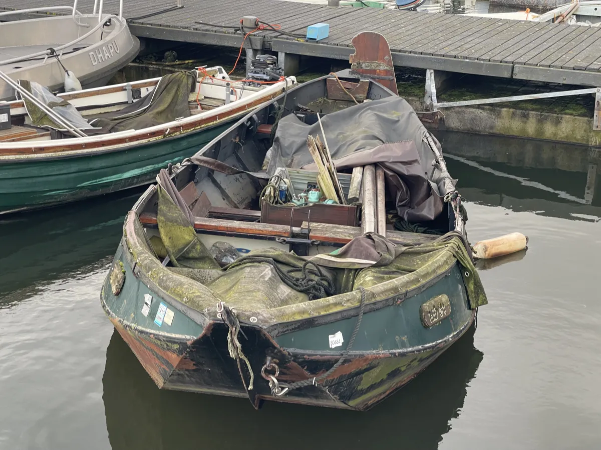 Steel Budgetboat Punter 500