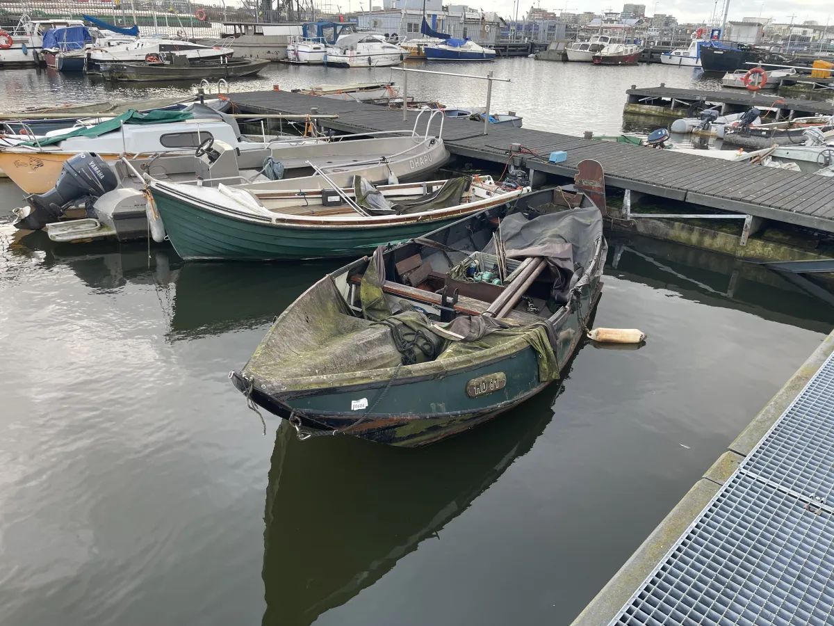 Steel Budgetboat Punter 500