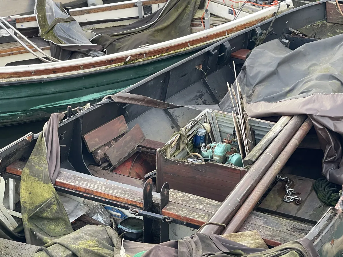 Steel Budgetboat Punter 500