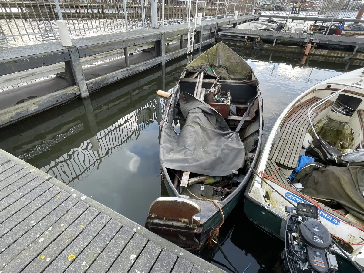 Steel Budgetboat Punter 500