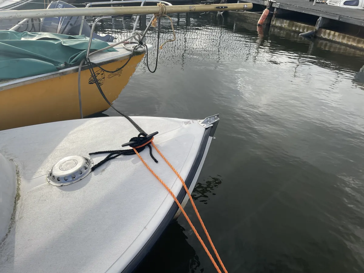 Polyester Budgetboat Sloep 500