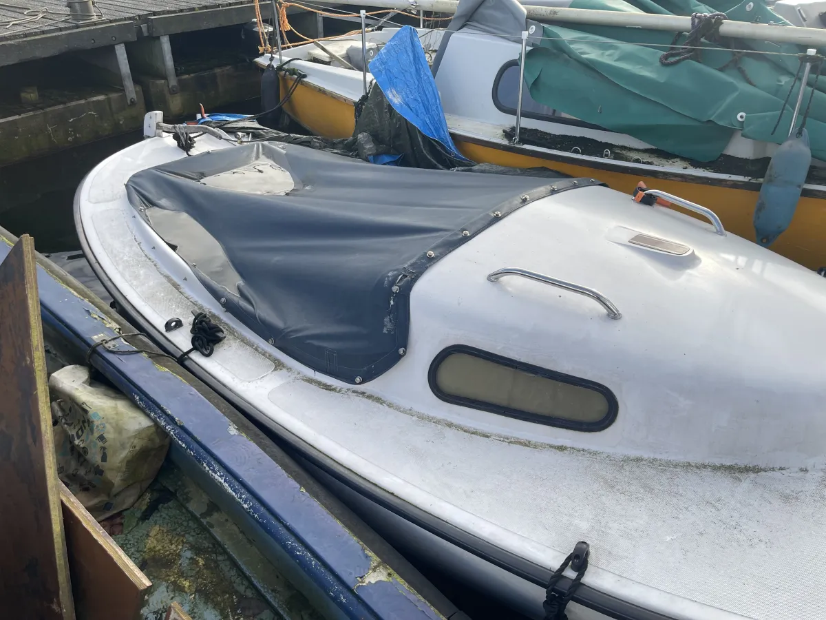 Polyester Budgetboat Sloep 500