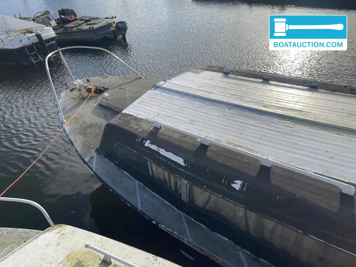 Thumbnail - Motorboot 700