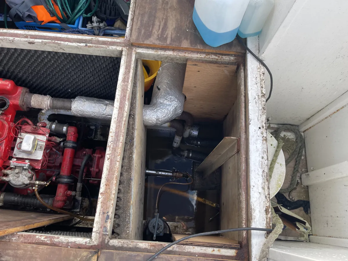 Steel Budgetboat Motorboat 900