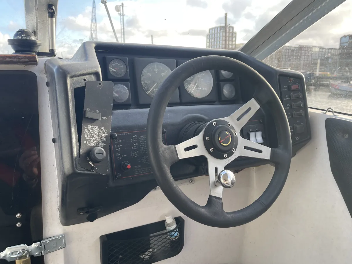 Polyester Budgetboat Bayliner 700