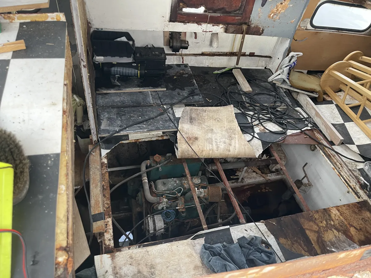 Steel Budgetboat Motorboat 950