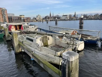 Polyester Budgetboat Cabin sailboat 700 Photo 0