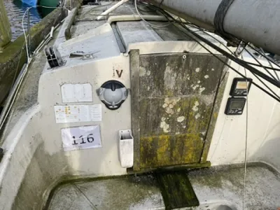 Polyester Budgetboat Cabin sailboat 700 Photo 1