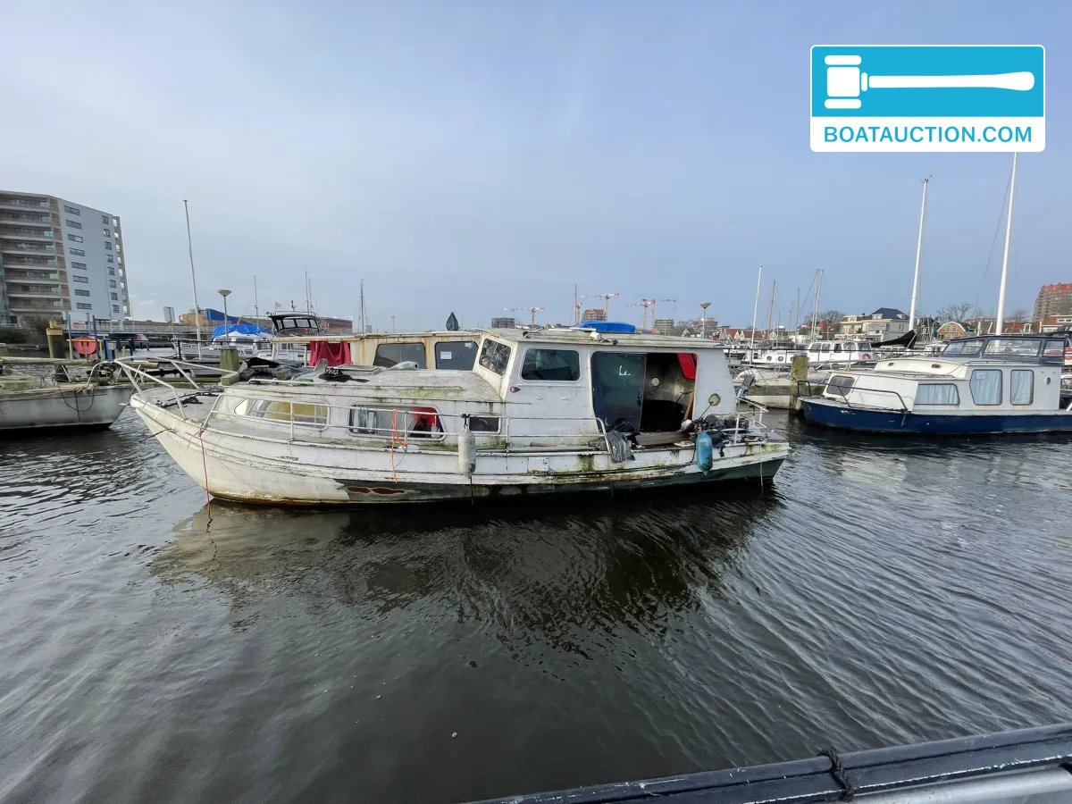 Thumbnail - Motorboat 800