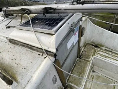 Polyester Budgetboat Cabin sailboat 600 Photo 7