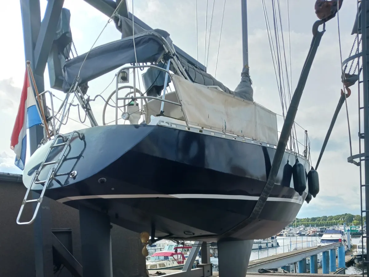 Steel Sailboat Van de Stadt 34