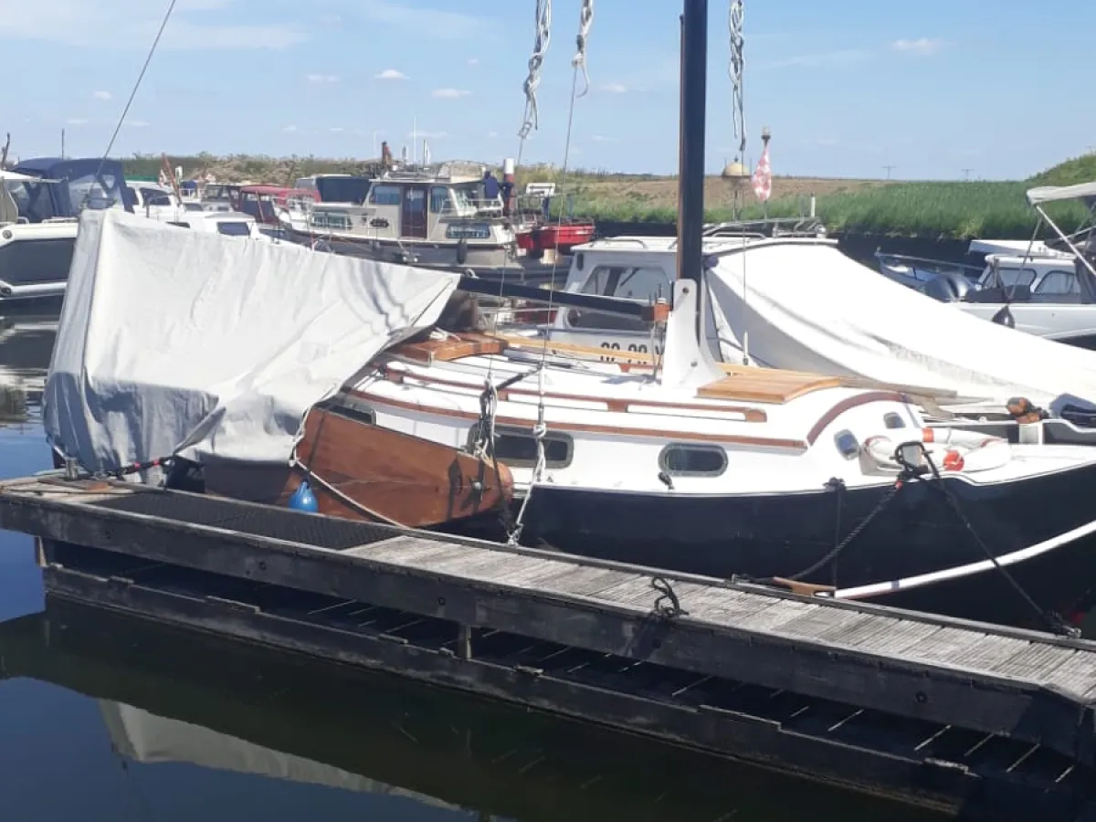Staal Zeilboot Grundel 735