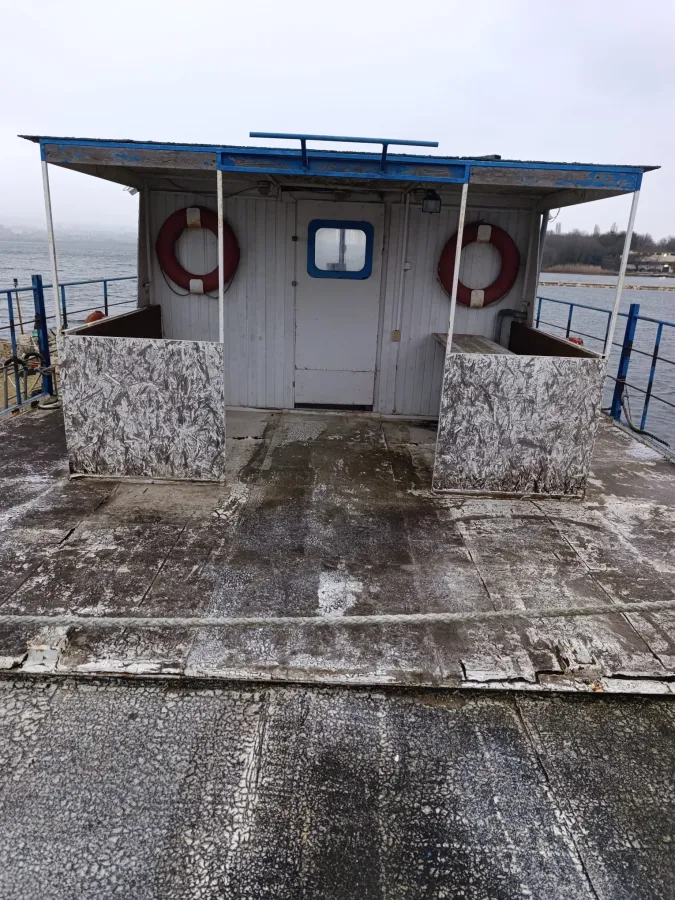 Steel Houseboat Trawler 1500