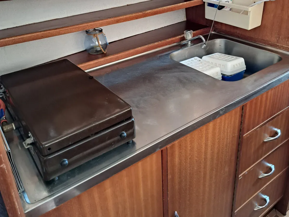 Acier Bateau à moteur Motorboat 830