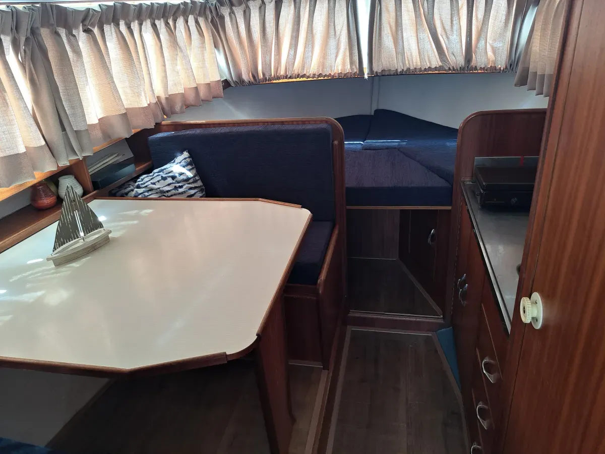 Acier Bateau à moteur Motorboat 830