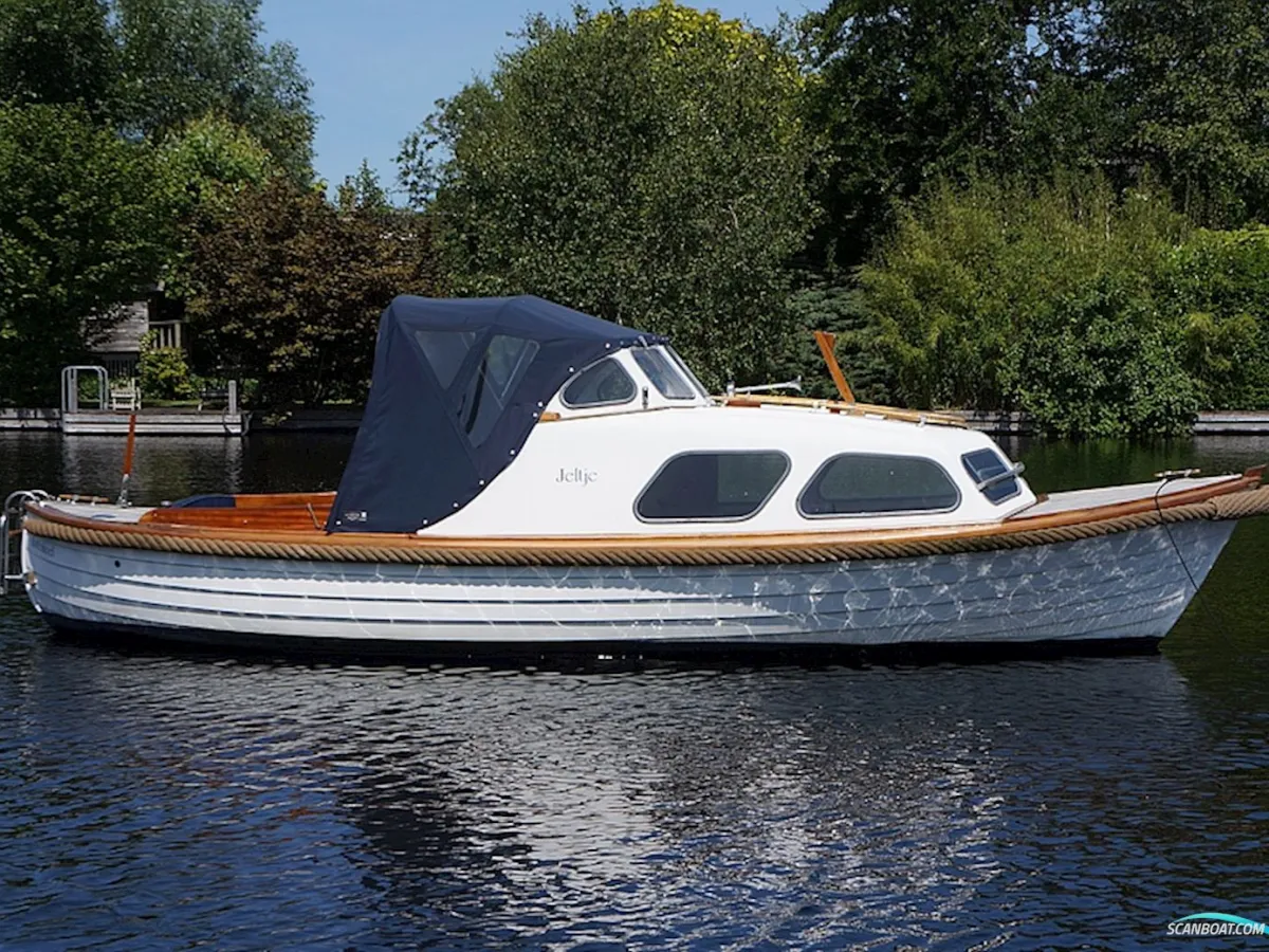 Polyester Motorboot Polar 22