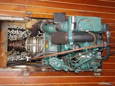 Polyester Motorboot Polar 22 Foto 8