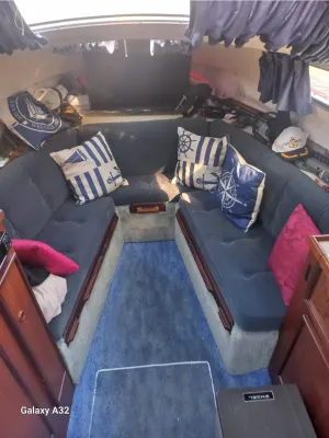 Polyester Motorboat Fairline 21 Photo 7