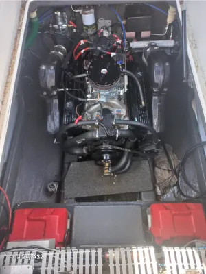 Polyester Motorboat Fairline 21 Photo 10