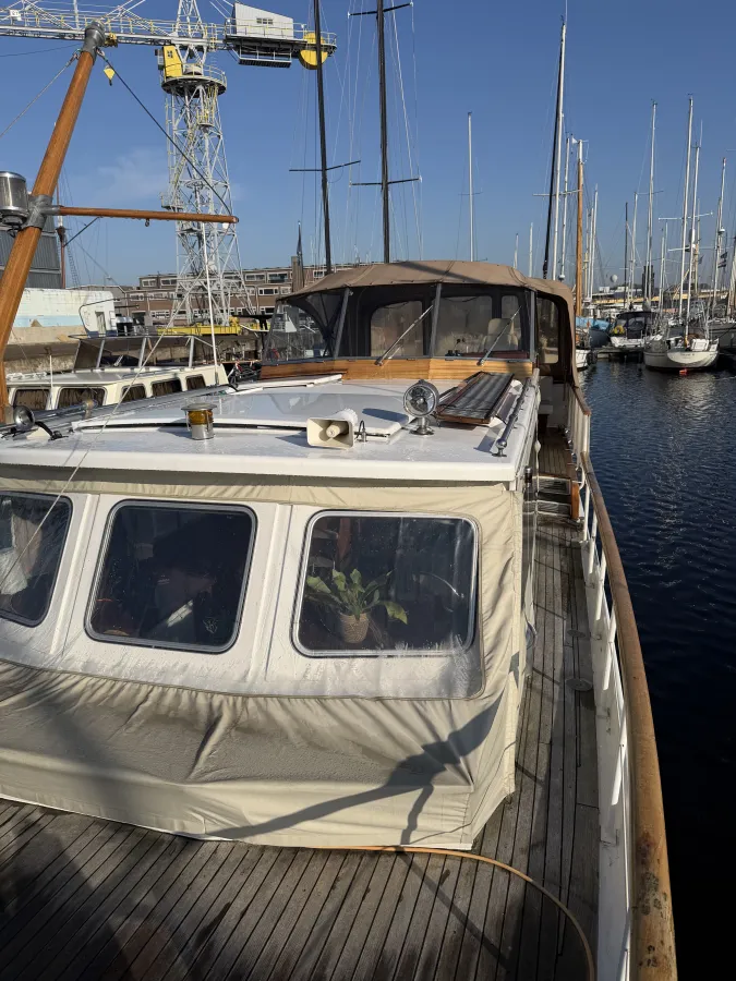 Steel Motorboat Super van Craft 13.50