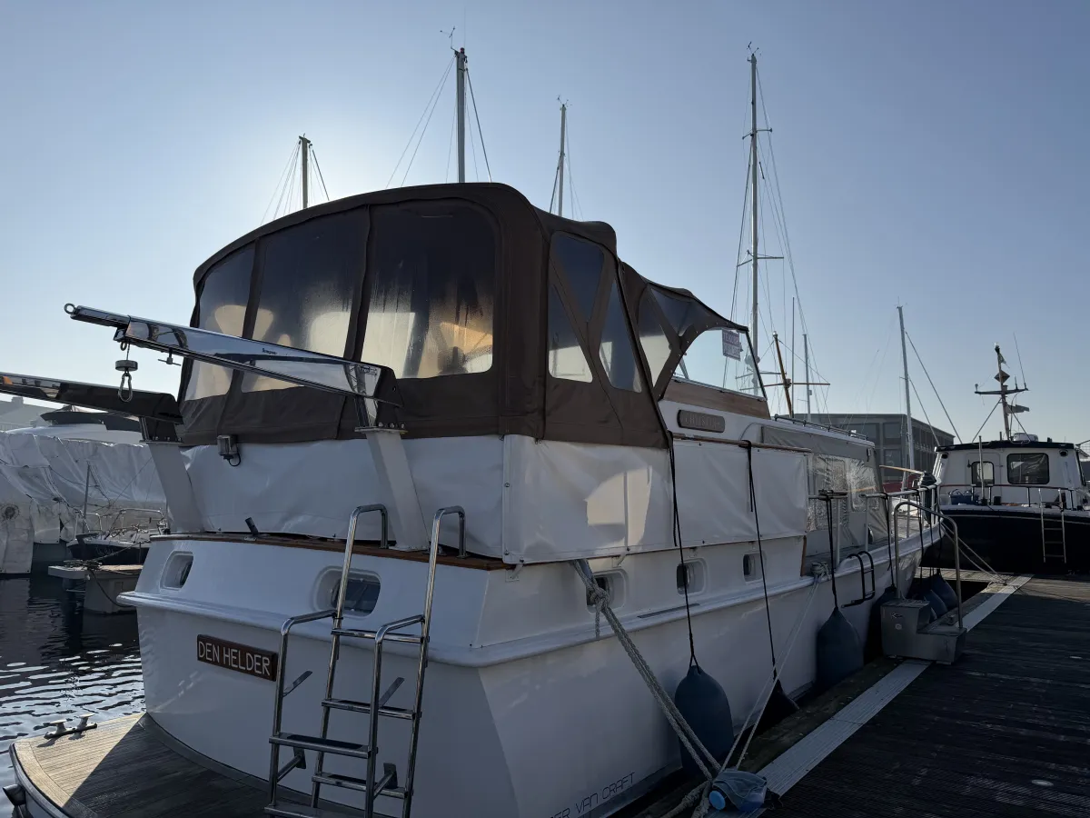 Steel Motorboat Super van Craft 13.50