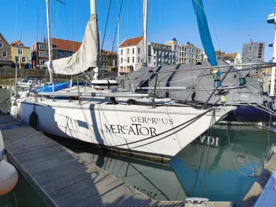 Jeanneau Gin Fizz Ketch