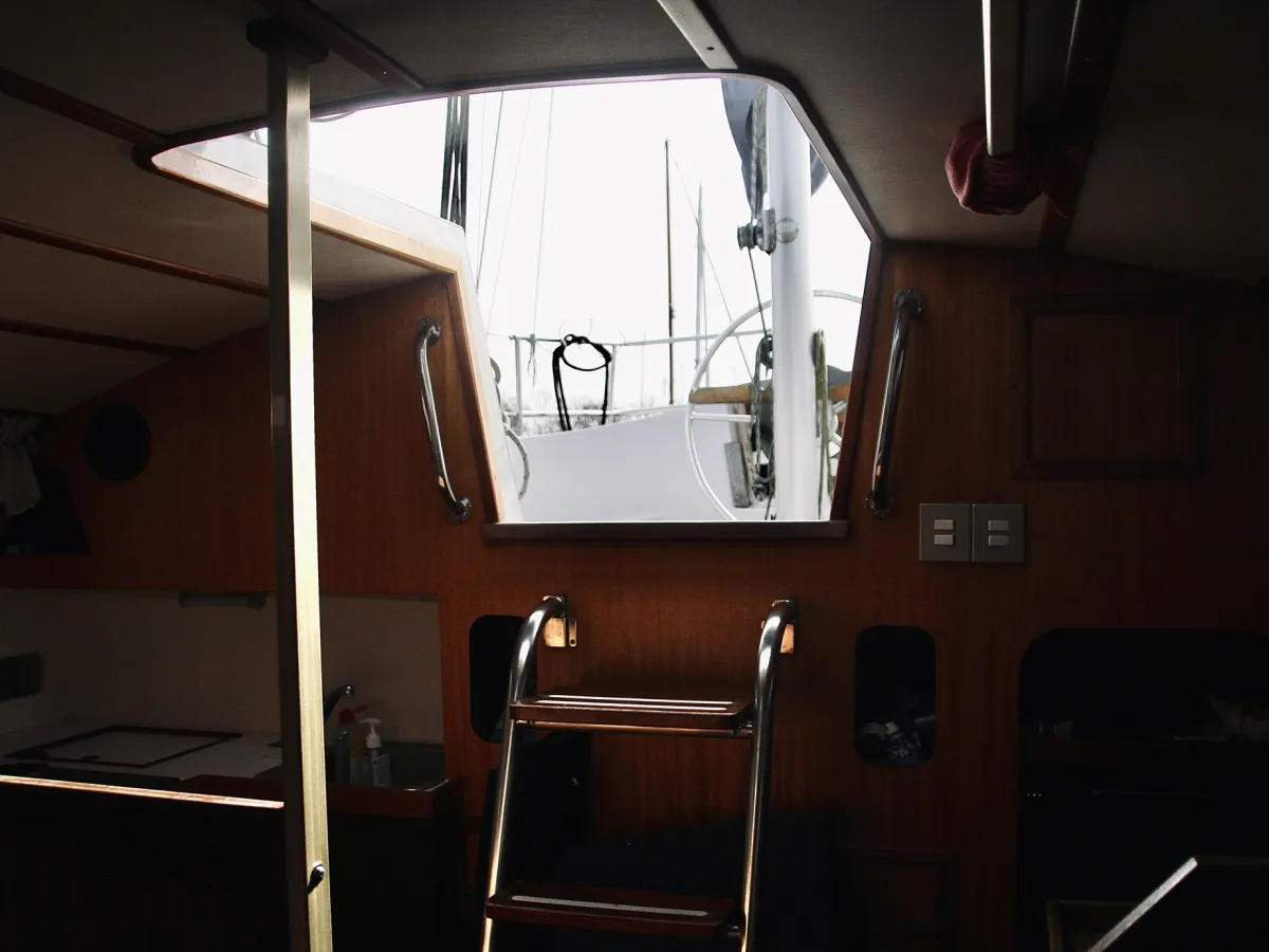 Polyester Sailboat Gib Sea 37 Ketch