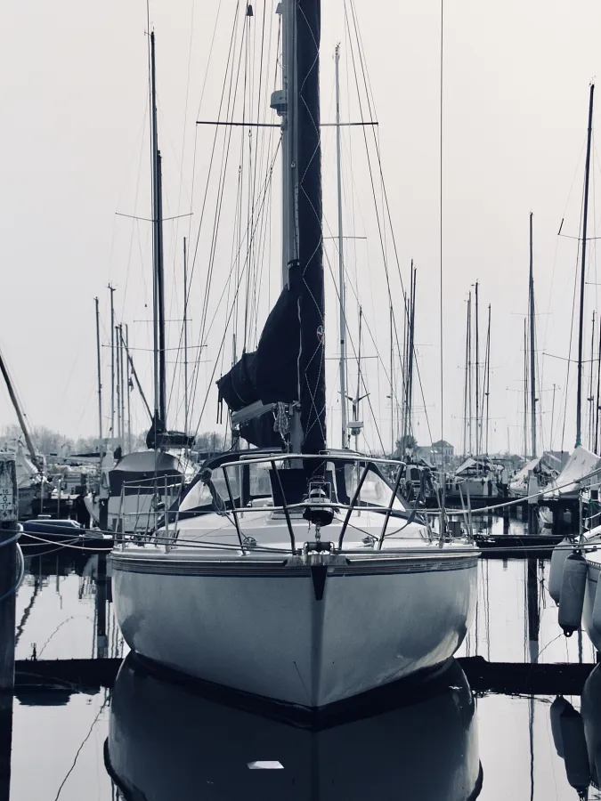 Polyester Sailboat Gib Sea 37 Ketch