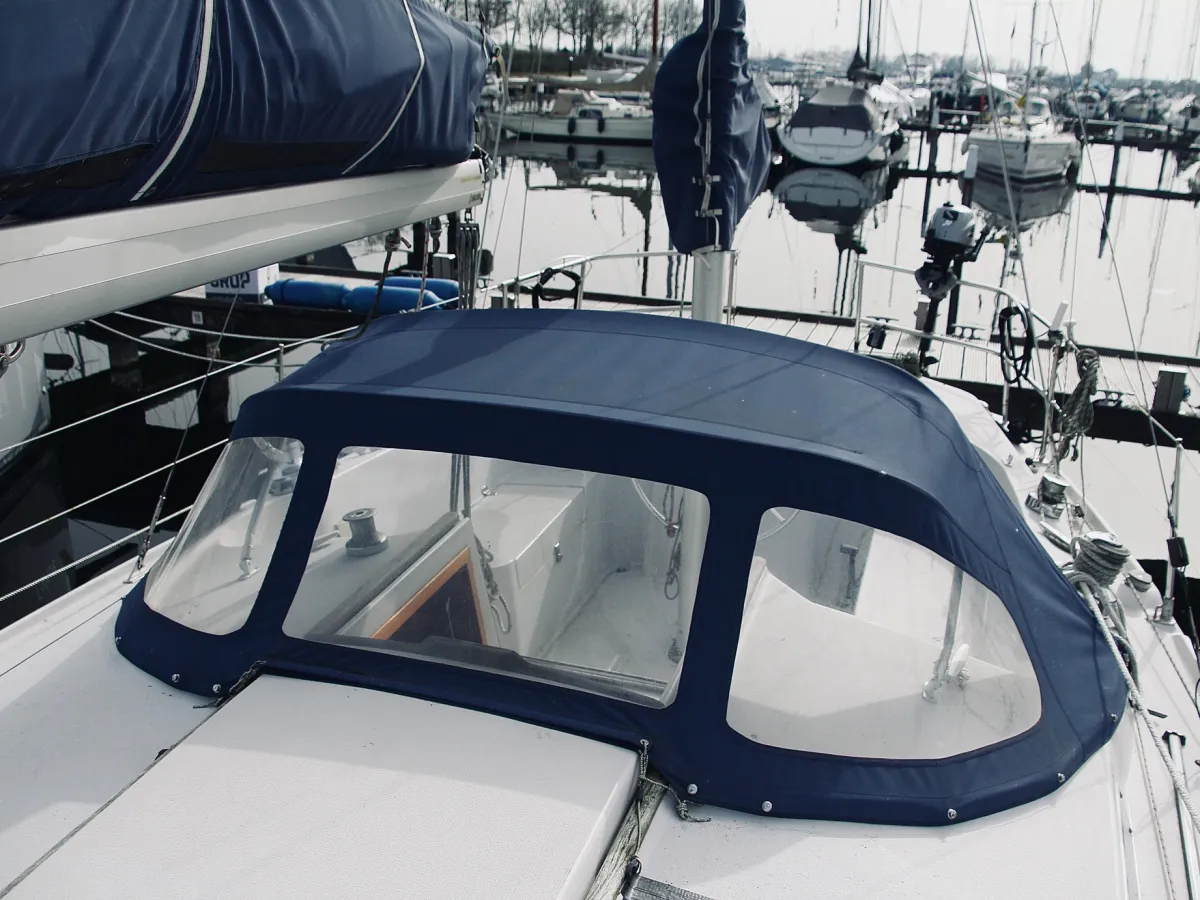 Polyester Sailboat Gib Sea 37 Ketch