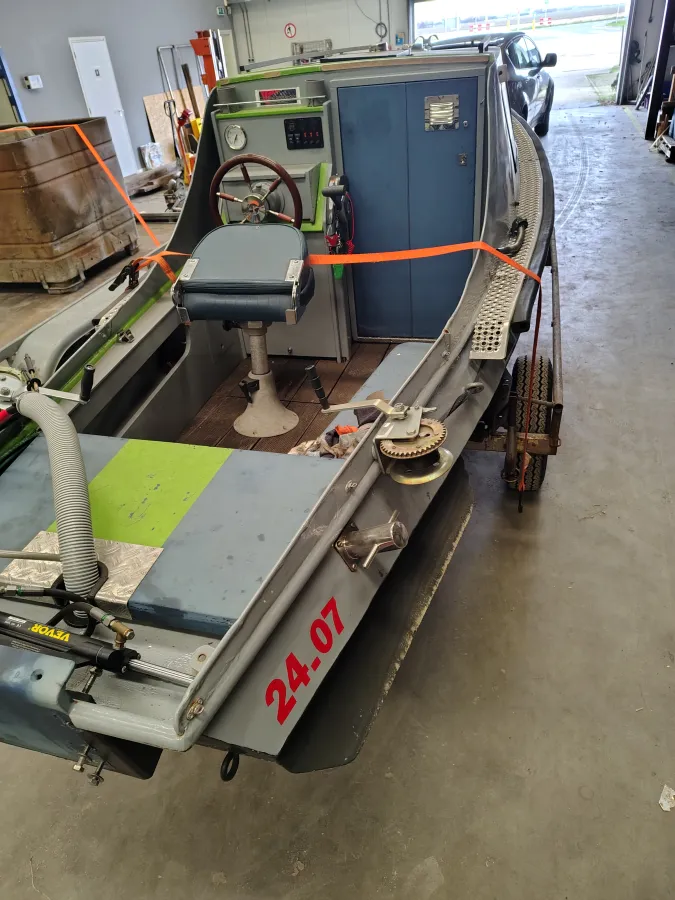 Steel Budgetboat Cabin boat 477