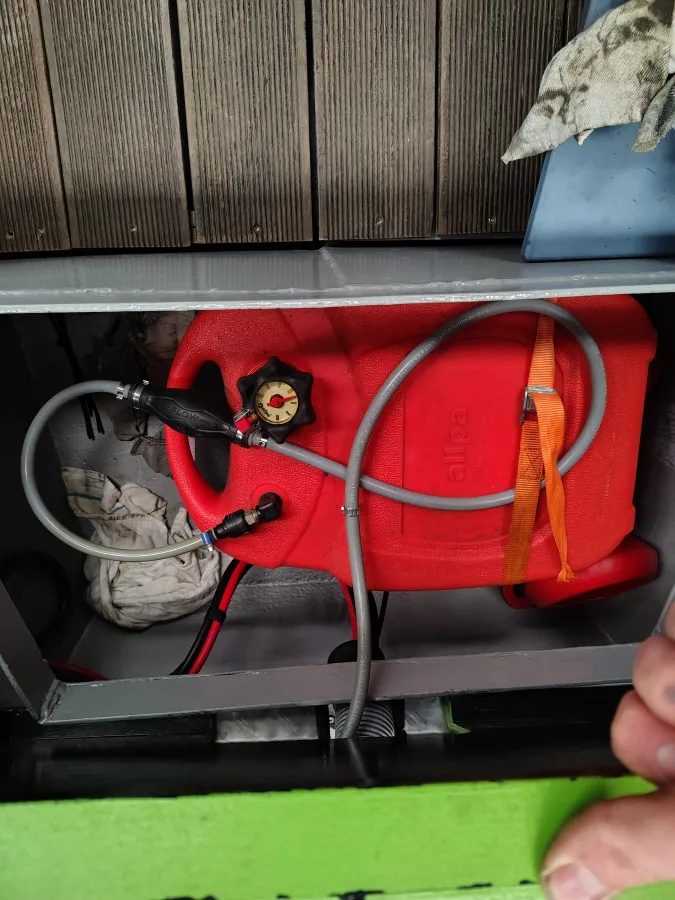 Steel Budgetboat Cabin boat 477