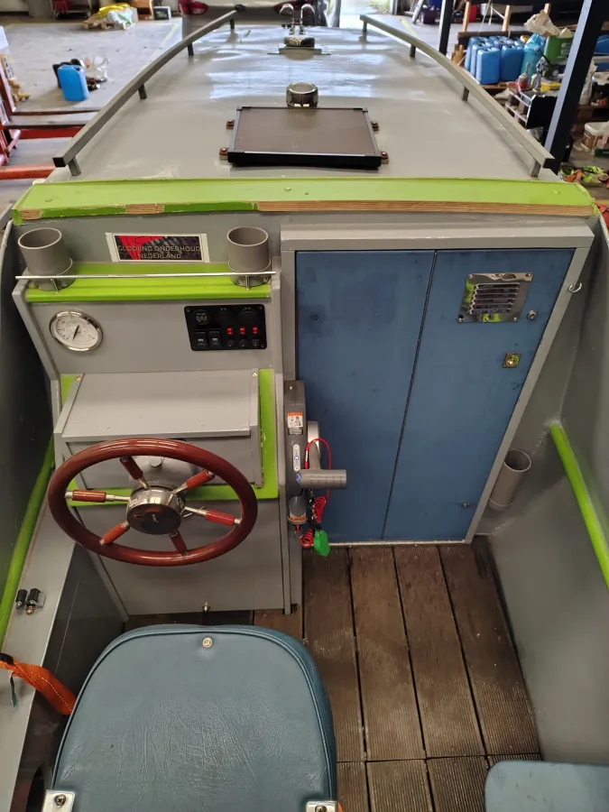 Steel Budgetboat Cabin boat 477