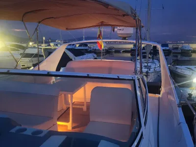 Other material Motorboat Carver Mariner 350 Photo 11