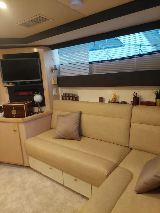 Other material Motorboat Carver Mariner 350