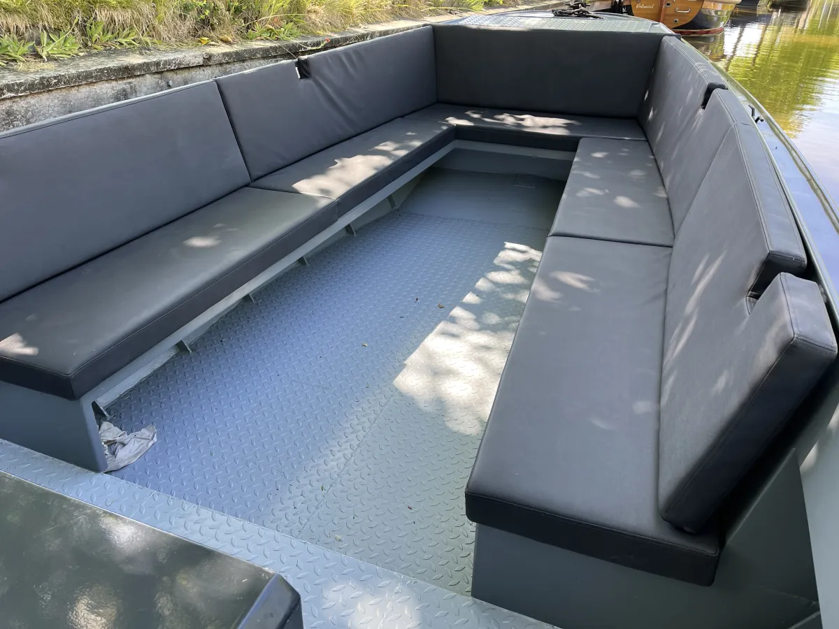 Steel Sloop Motorsloep 875